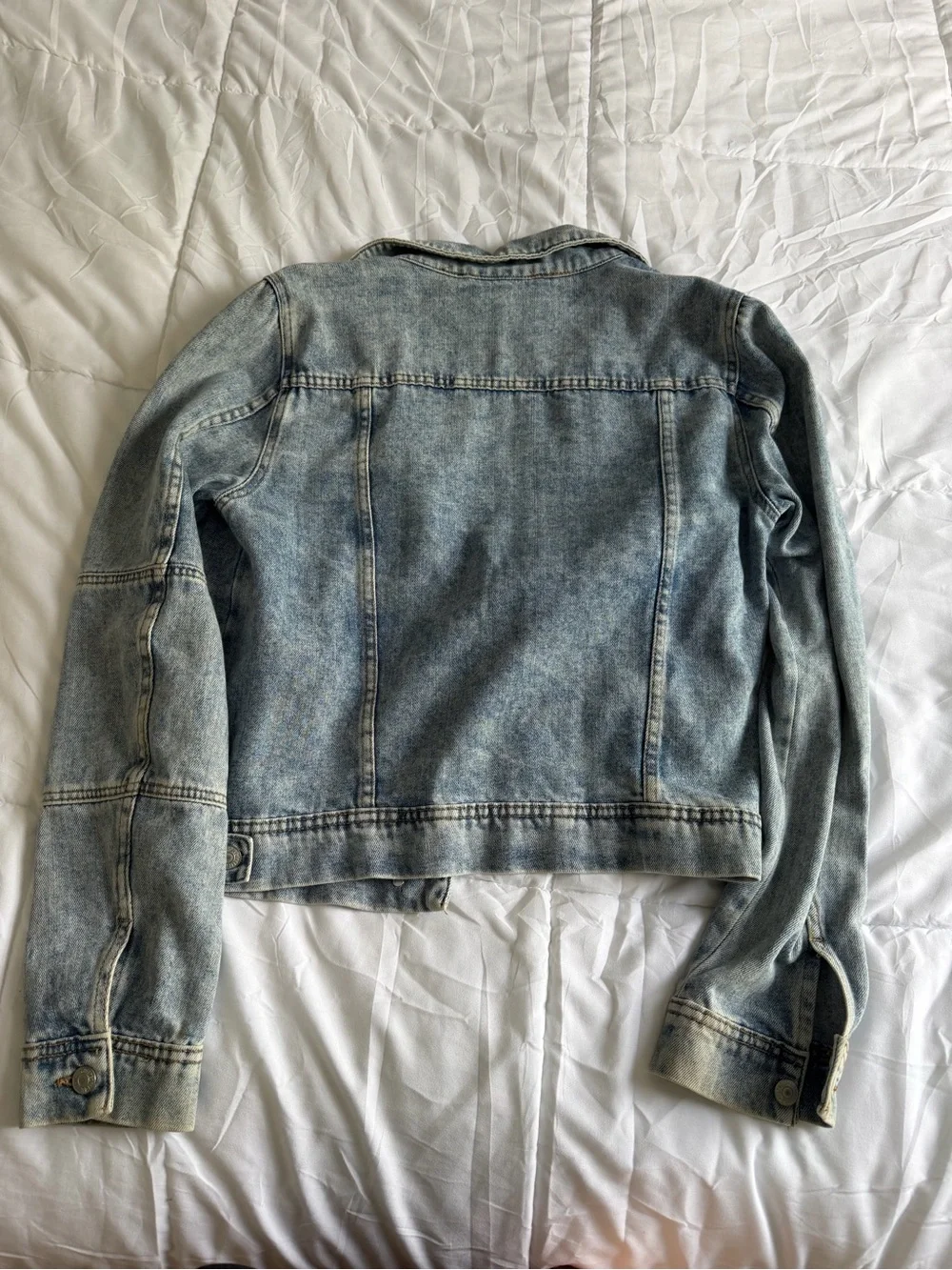 Free People Faded Light Blue Denim Trucker Jacket - Picture 3 of 4